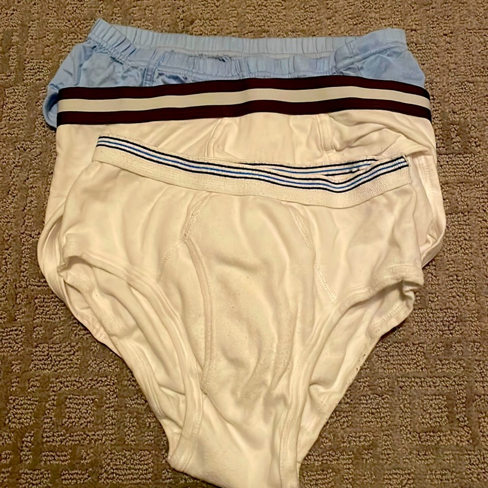 Men’s 3 sets of briefs